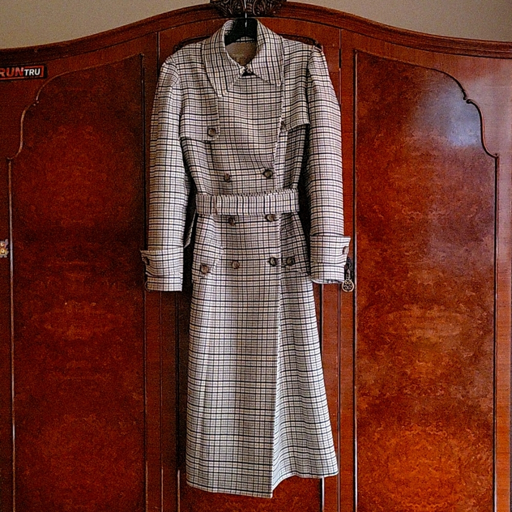 MICHAEL KORS COLLECTION TRENCH COAT.